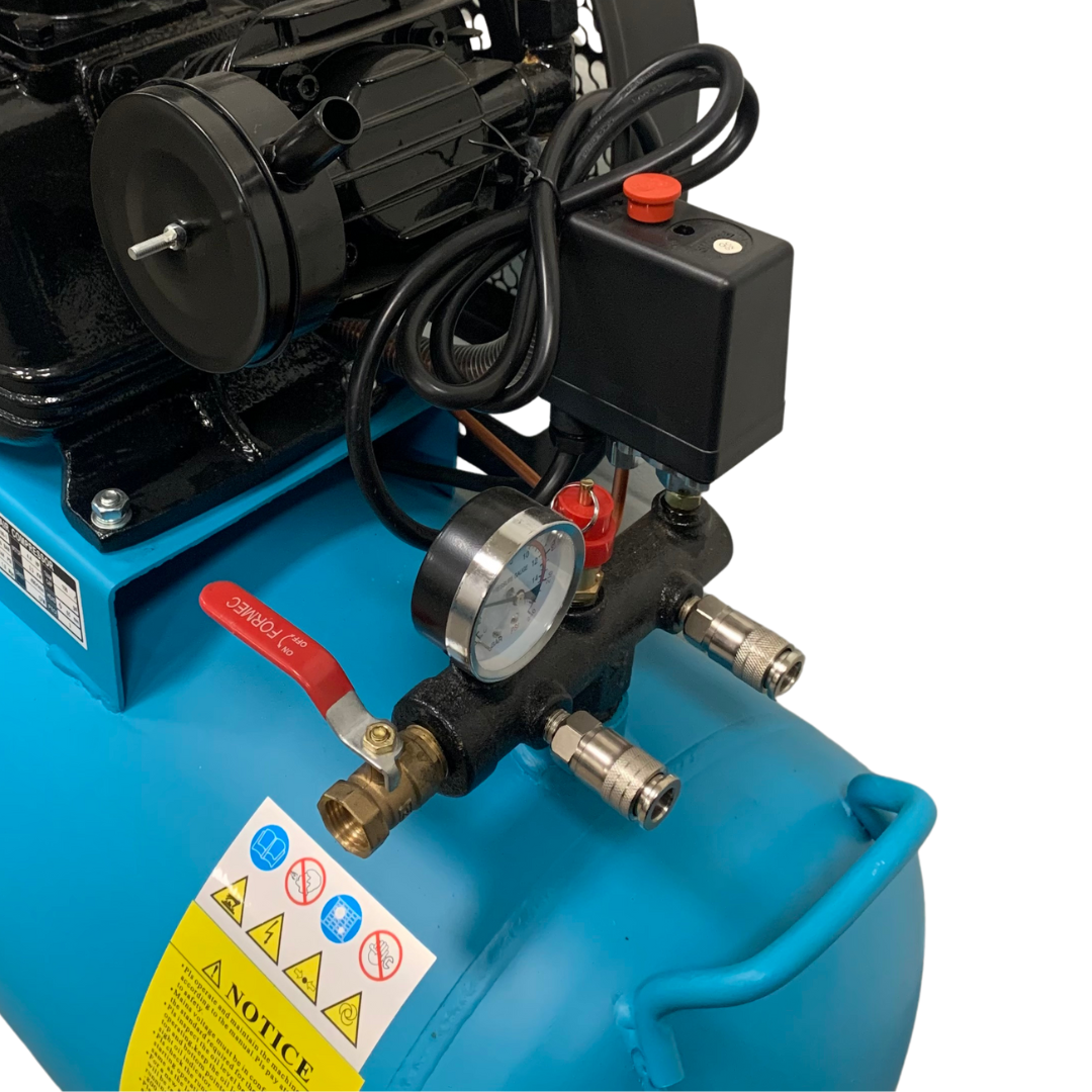 GTM air compressor 2cil / 120L 4KW 600l / min